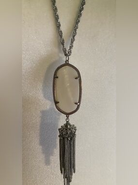 🤍Kendra Scott Silver-Tone White Stone Tassel Pendant Necklace